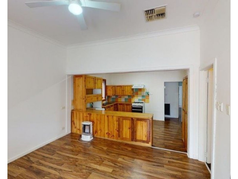 34 Marquis St, Junee NSW 2663