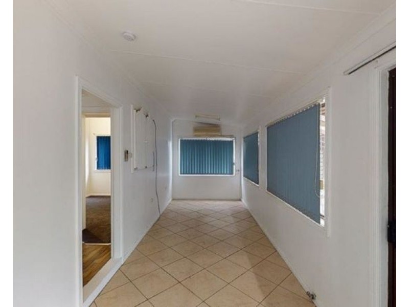 34 Marquis St, Junee NSW 2663