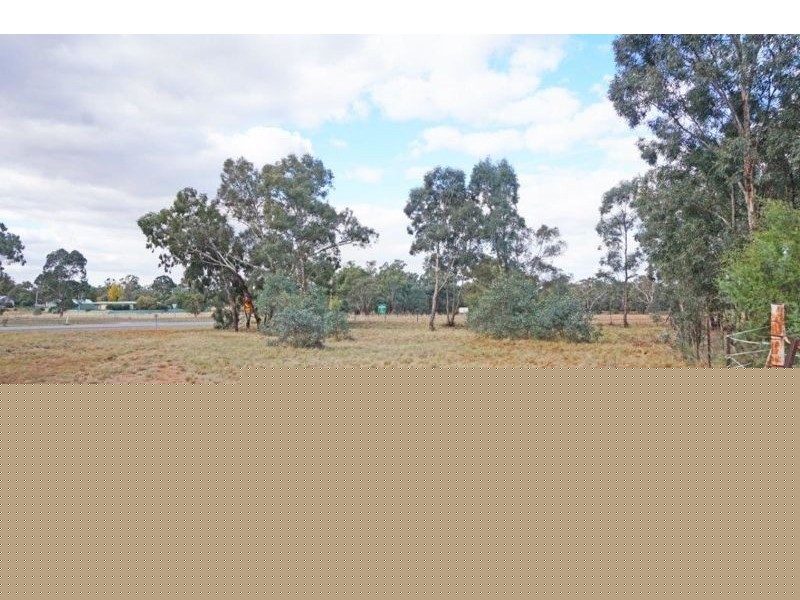 26 Percy St, Old Junee NSW 2652