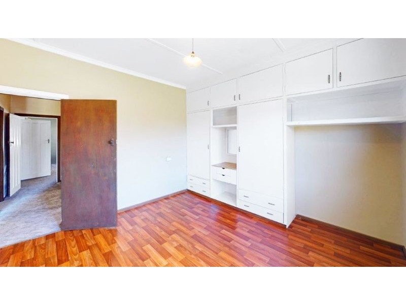 19 Elizabeth St, Junee NSW 2663