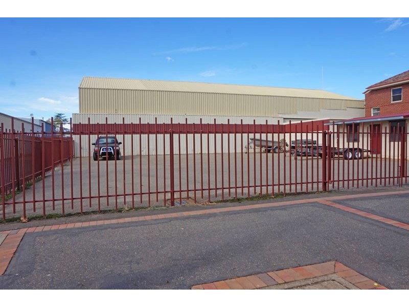 96 Lorne St, Junee NSW 2663