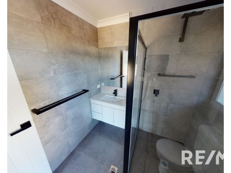 7 Cuttle Court Rd, Junee NSW 2663