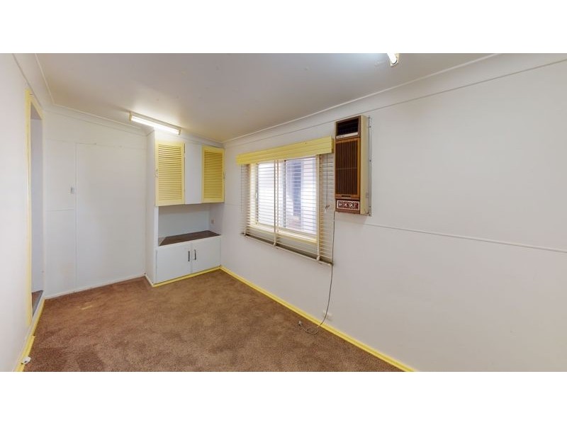 7 George Street, Junee NSW 2663