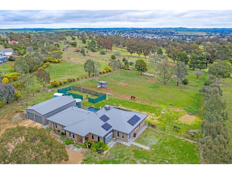57 Tathra Drive, Junee NSW 2663