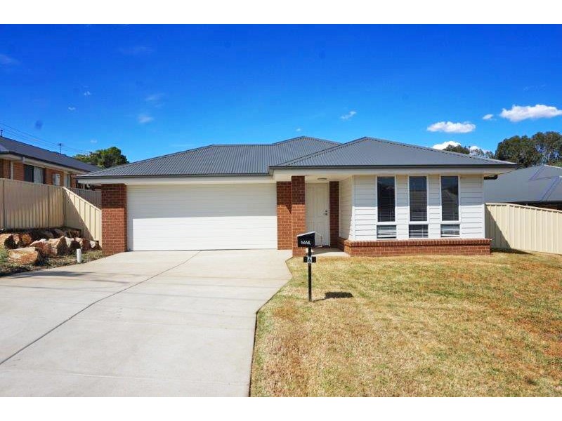 6 Dagmar Lane, Junee NSW 2663