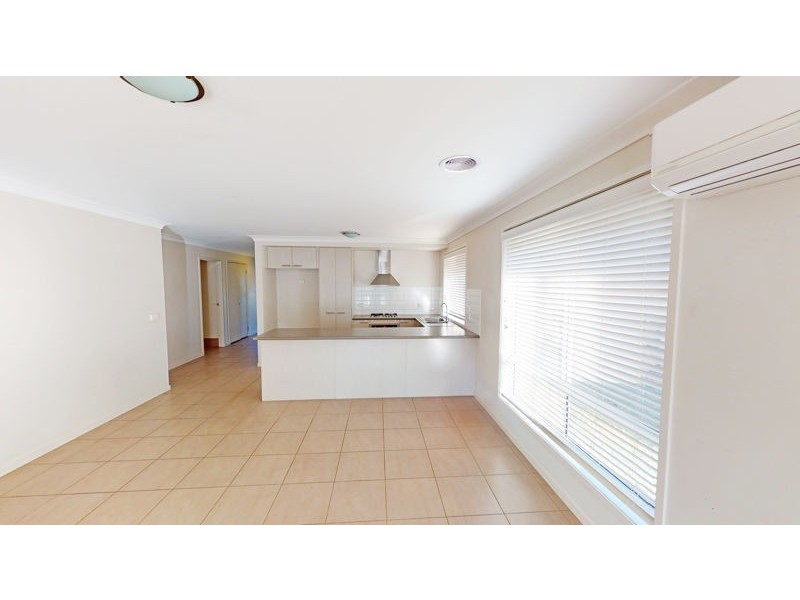 6 Dagmar Lane, Junee NSW 2663