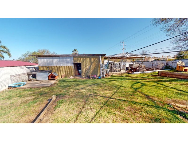 14 Wardle Street, Junee NSW 2663