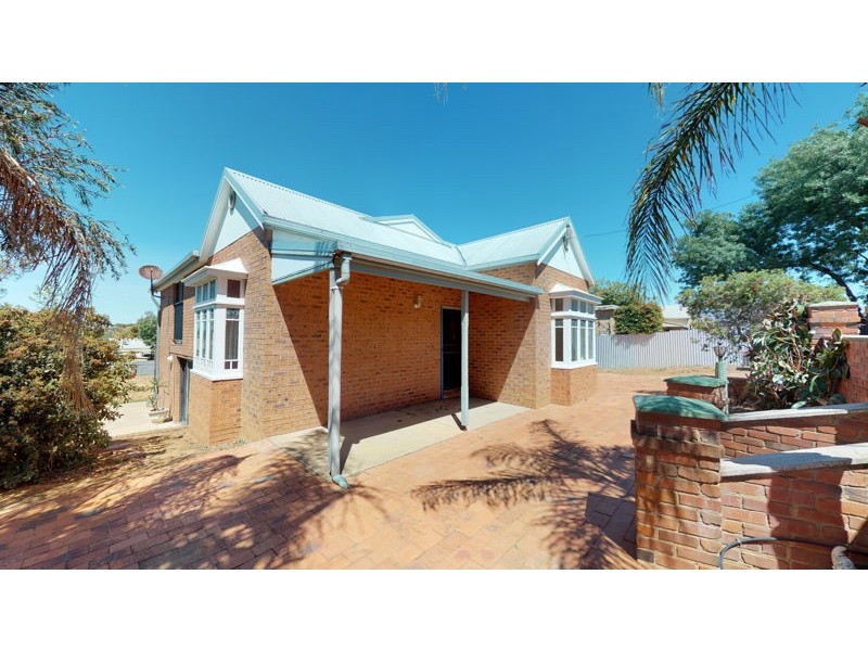 28 Marquis Street, Junee NSW 2663