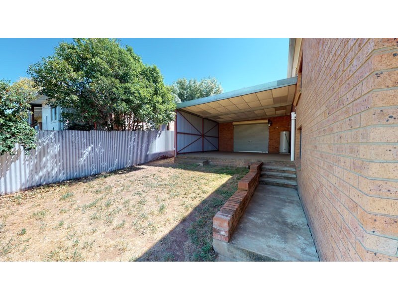 28 Marquis Street, Junee NSW 2663