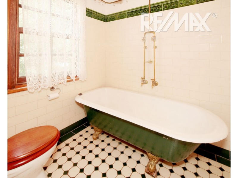 17 Thomas Street, Junee NSW 2663