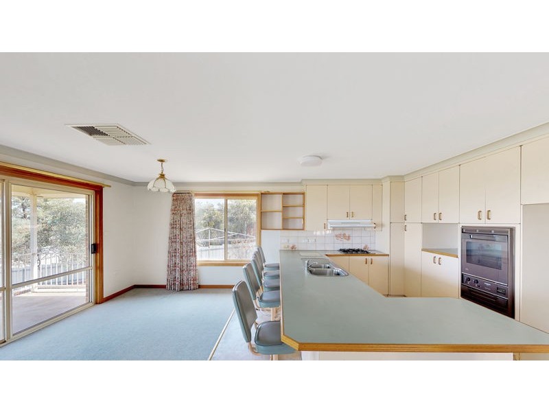 13 Cassia Way, Junee NSW 2663