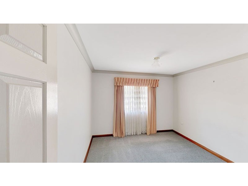 13 Cassia Way, Junee NSW 2663