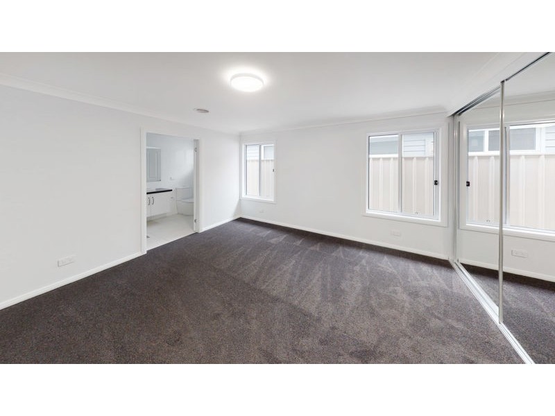 Townhouse 4 Waratah Dr, Junee NSW 2663