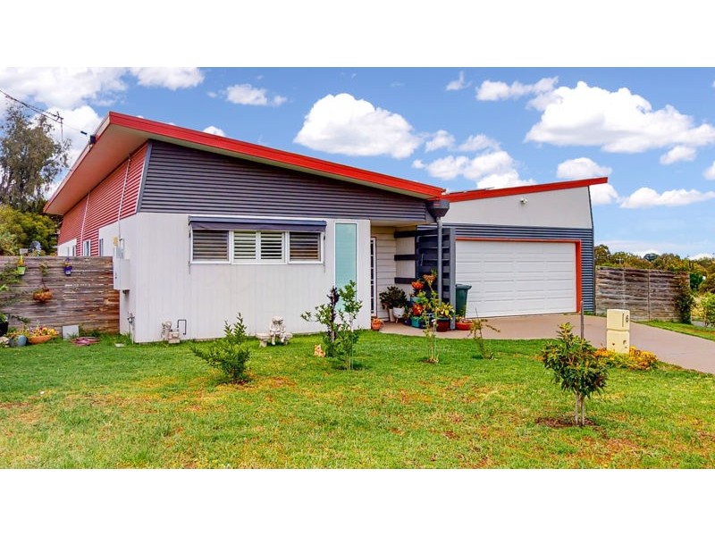 6 Vaughan street, Junee NSW 2663