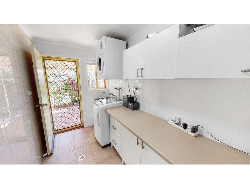 7 Smythe Road, Junee NSW 2663