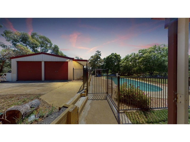 7 Smythe Road, Junee NSW 2663