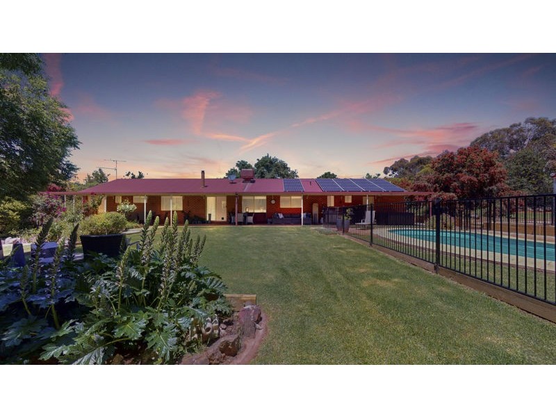 7 Smythe Road, Junee NSW 2663