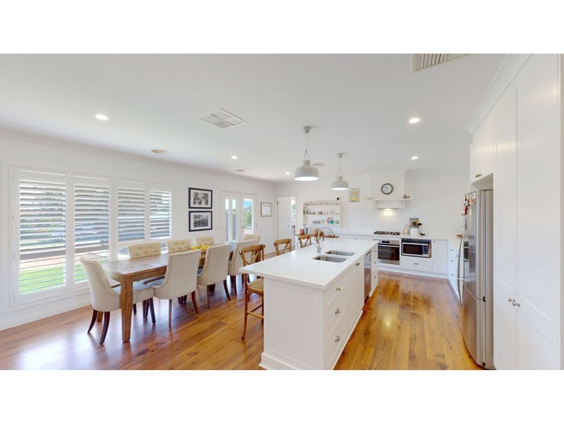 1 Taylor St Junee, Junee NSW 2663