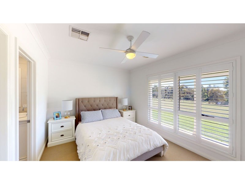 1 Taylor St Junee, Junee NSW 2663