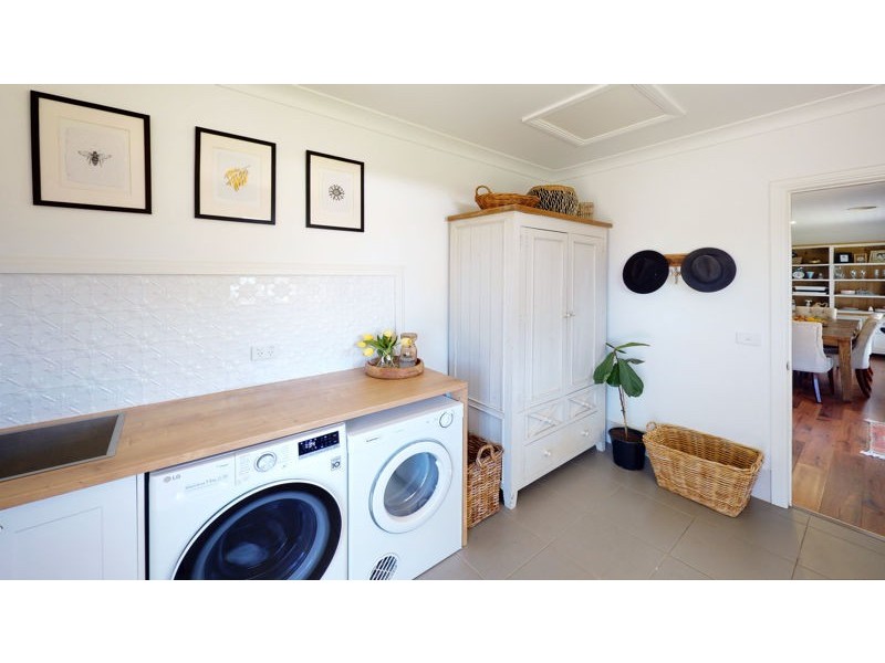 1 Taylor St Junee, Junee NSW 2663