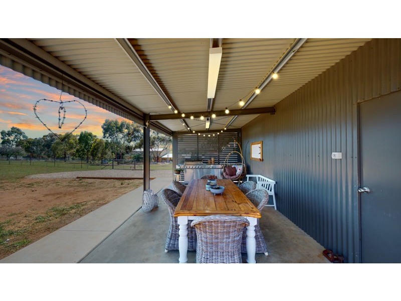 1 Taylor St Junee, Junee NSW 2663
