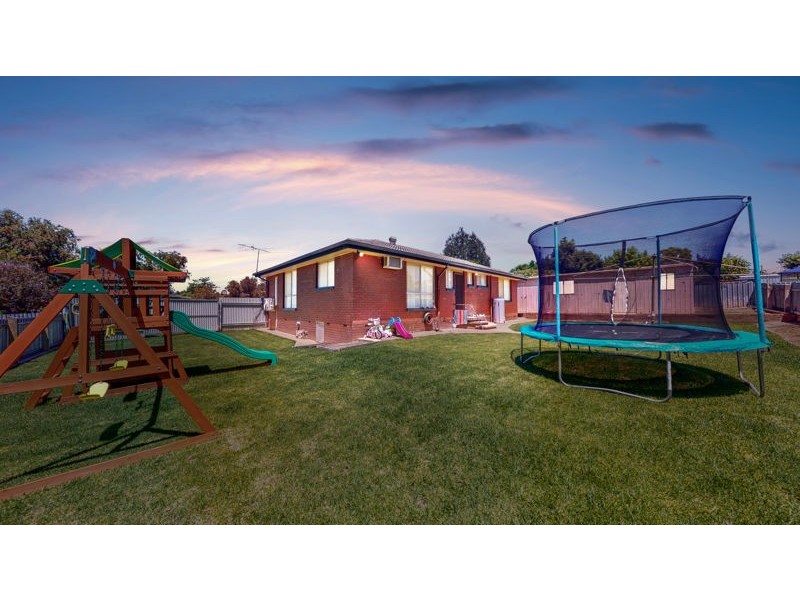 10 Arnold Street, Junee NSW 2663
