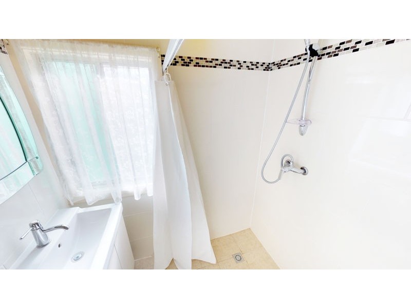 68 Joffre St, Junee NSW 2663