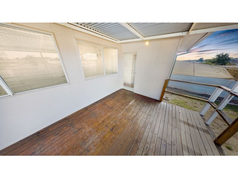 68 Joffre St, Junee NSW 2663