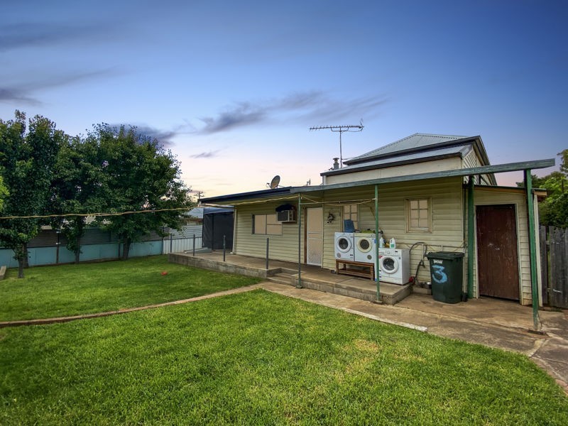 23 Percy Street, Junee NSW 2663