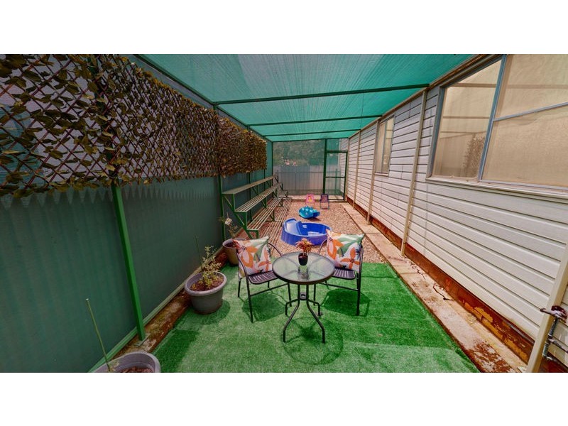 50 Regent Street, Junee NSW 2663