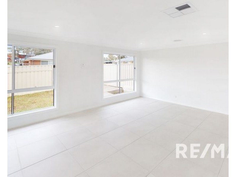 5/37 Waratah Drive, Junee NSW 2663
