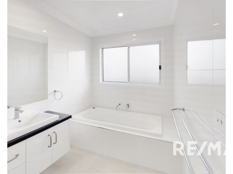 5/37 Waratah Drive, Junee NSW 2663