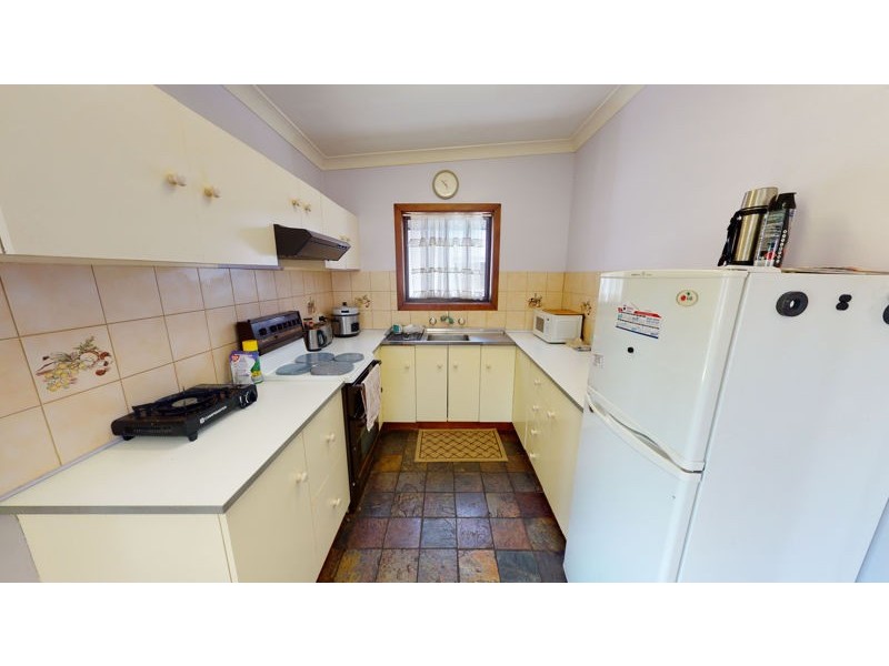 20 Percy Street, Junee NSW 2663