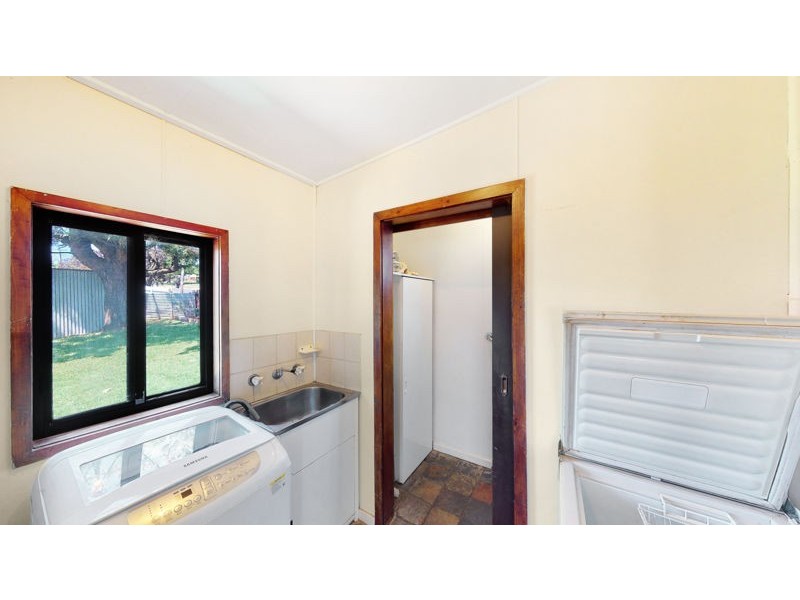 20 Percy Street, Junee NSW 2663