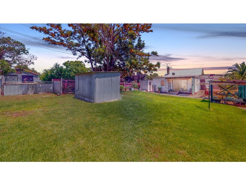 20 Percy Street, Junee NSW 2663