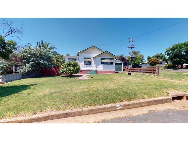 20 Percy Street, Junee NSW 2663