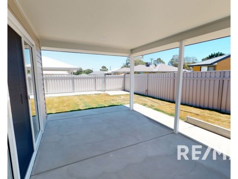 6/37 Waratah Drive, Junee NSW 2663