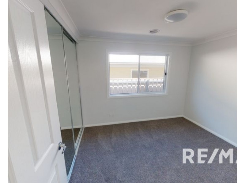 6/37 Waratah Drive, Junee NSW 2663