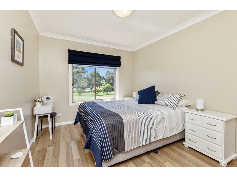 13 De Salis Drive, Junee NSW 2663