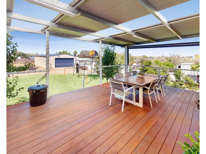 51 Hill Street, Junee NSW 2663