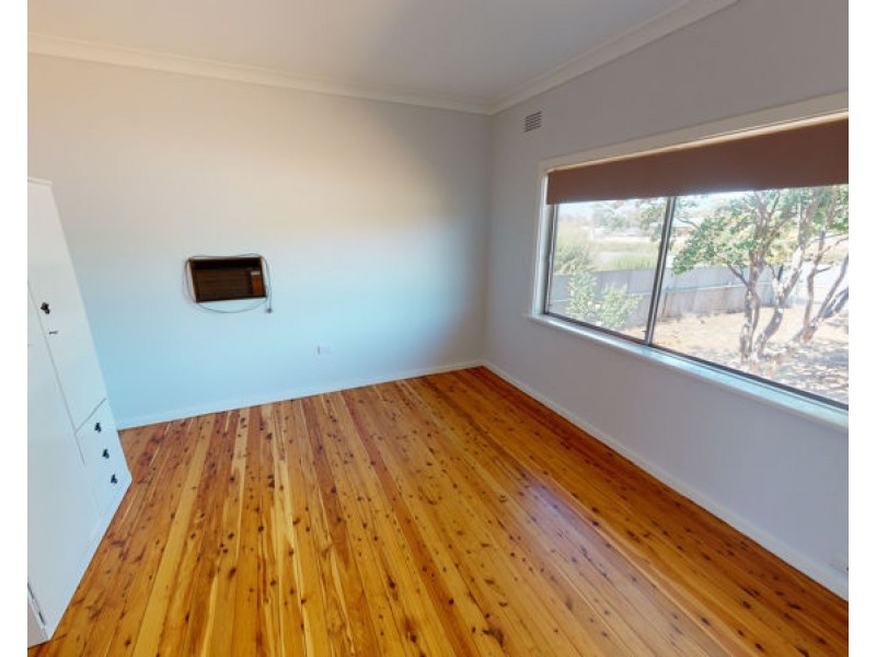 45 Cowabbie Street, Coolamon NSW 2701