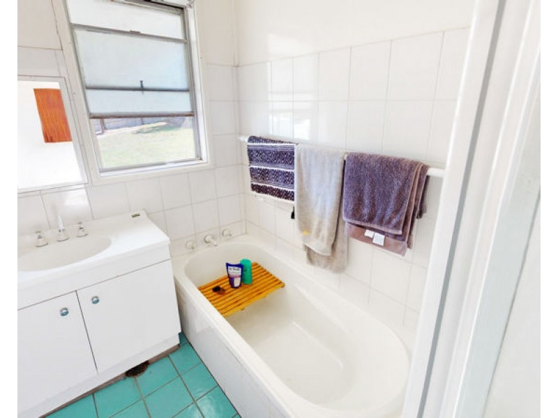 7 Orr Street, Junee NSW 2663