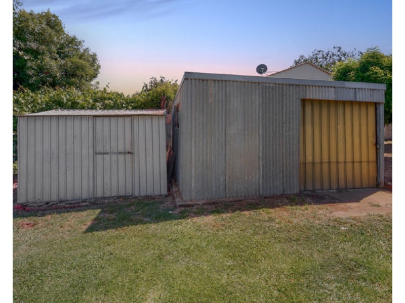 7 Orr Street, Junee NSW 2663