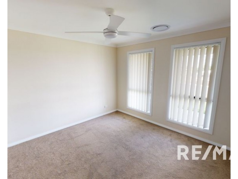 5 Cuttle Court, Junee NSW 2663
