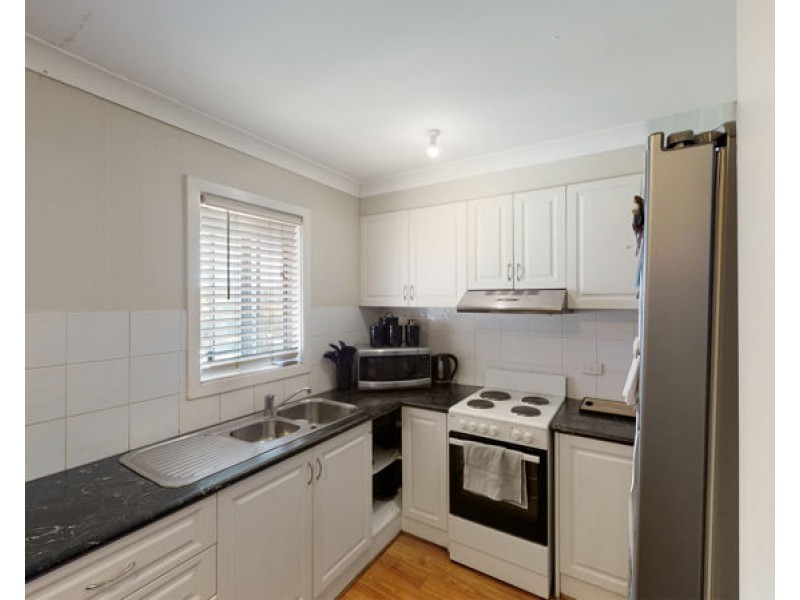 68 George Street, Junee NSW 2663