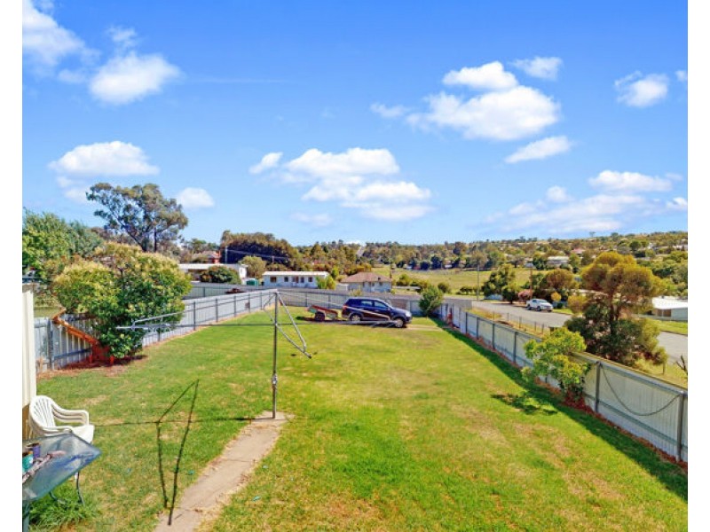 68 George Street, Junee NSW 2663