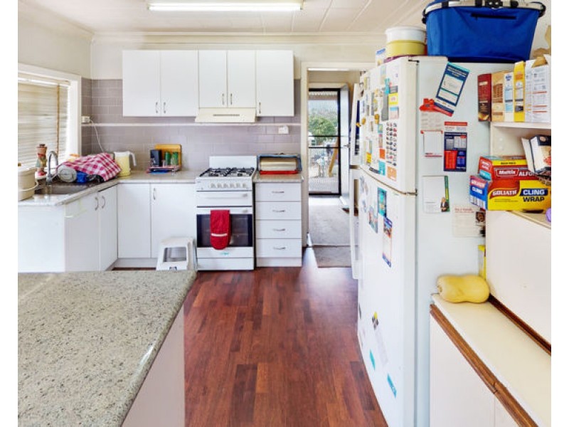 30 Marquis Street, Junee NSW 2663