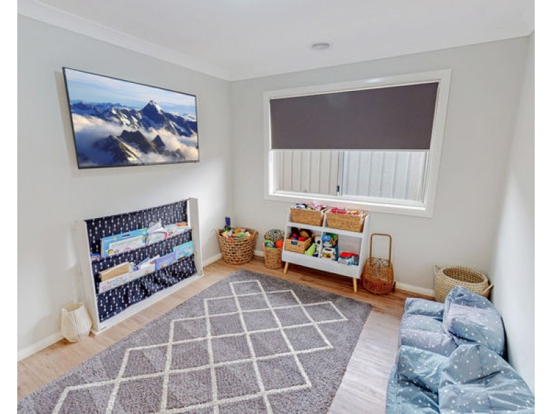 6 Hilton Place, Junee NSW 2663