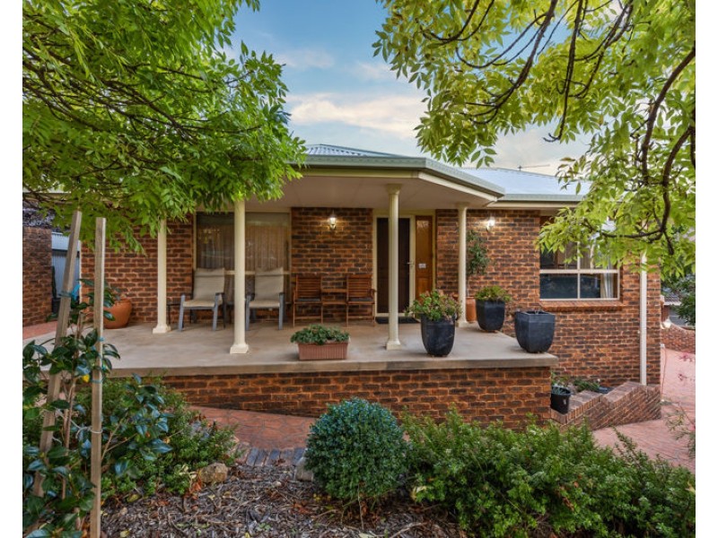 22 Cassia Way, Junee NSW 2663