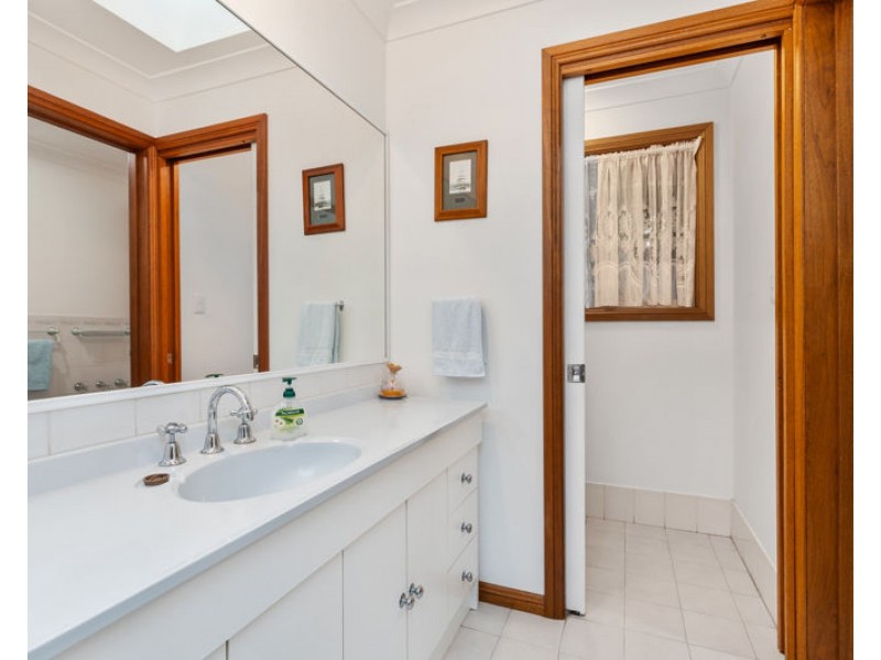 22 Cassia Way, Junee NSW 2663